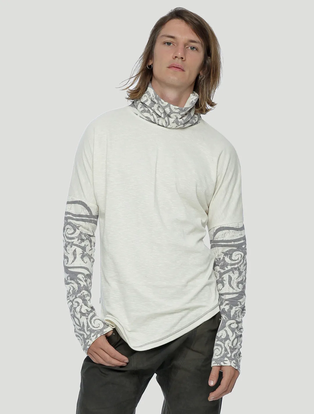 Apera Turtleneck Sweater