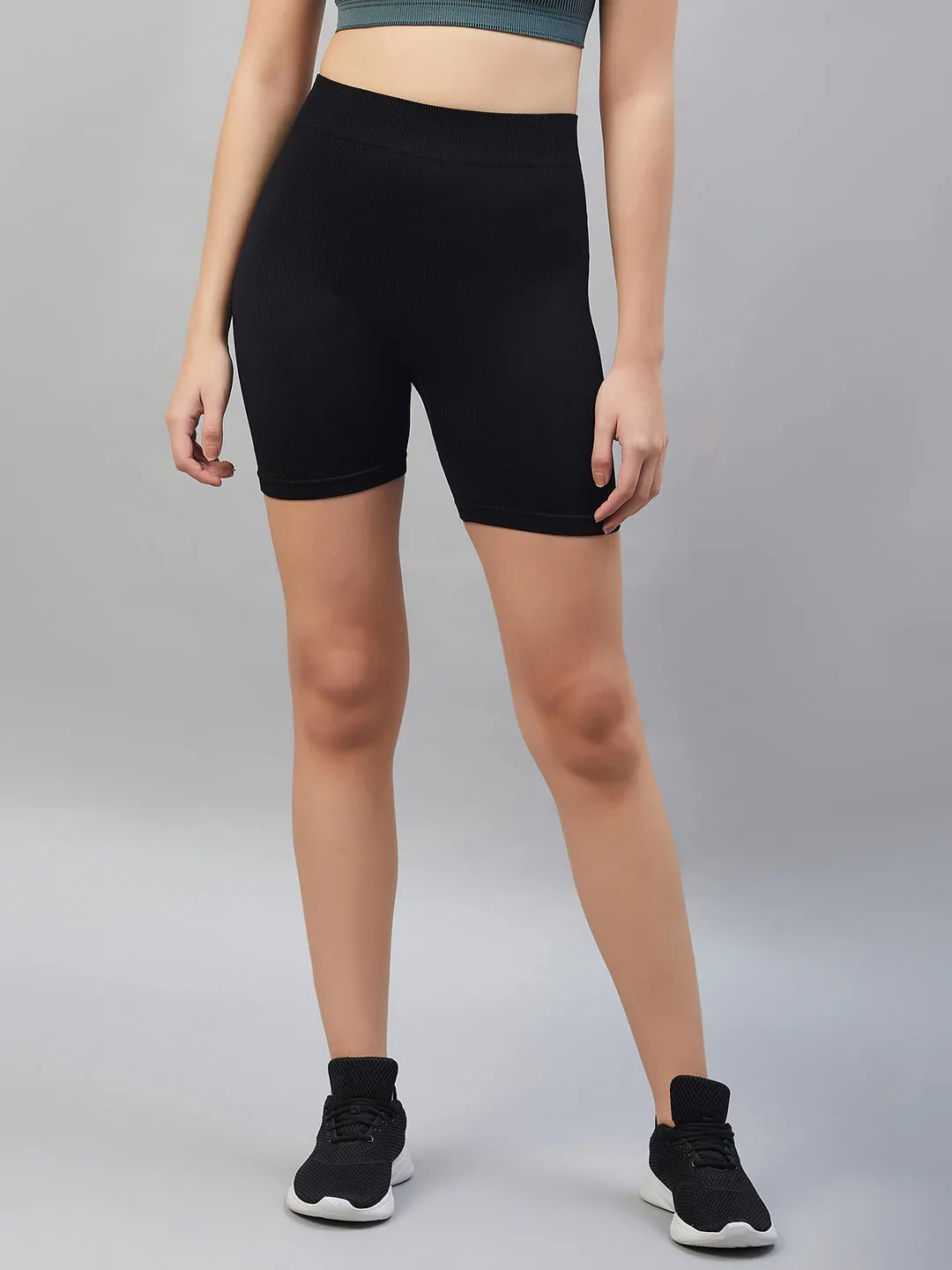 C9 Airwear seamless Women Rib Active Shorts - Black