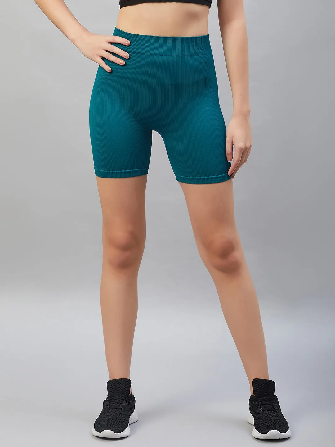 C9 Airwear seamless Women Rib Active Shorts - Black