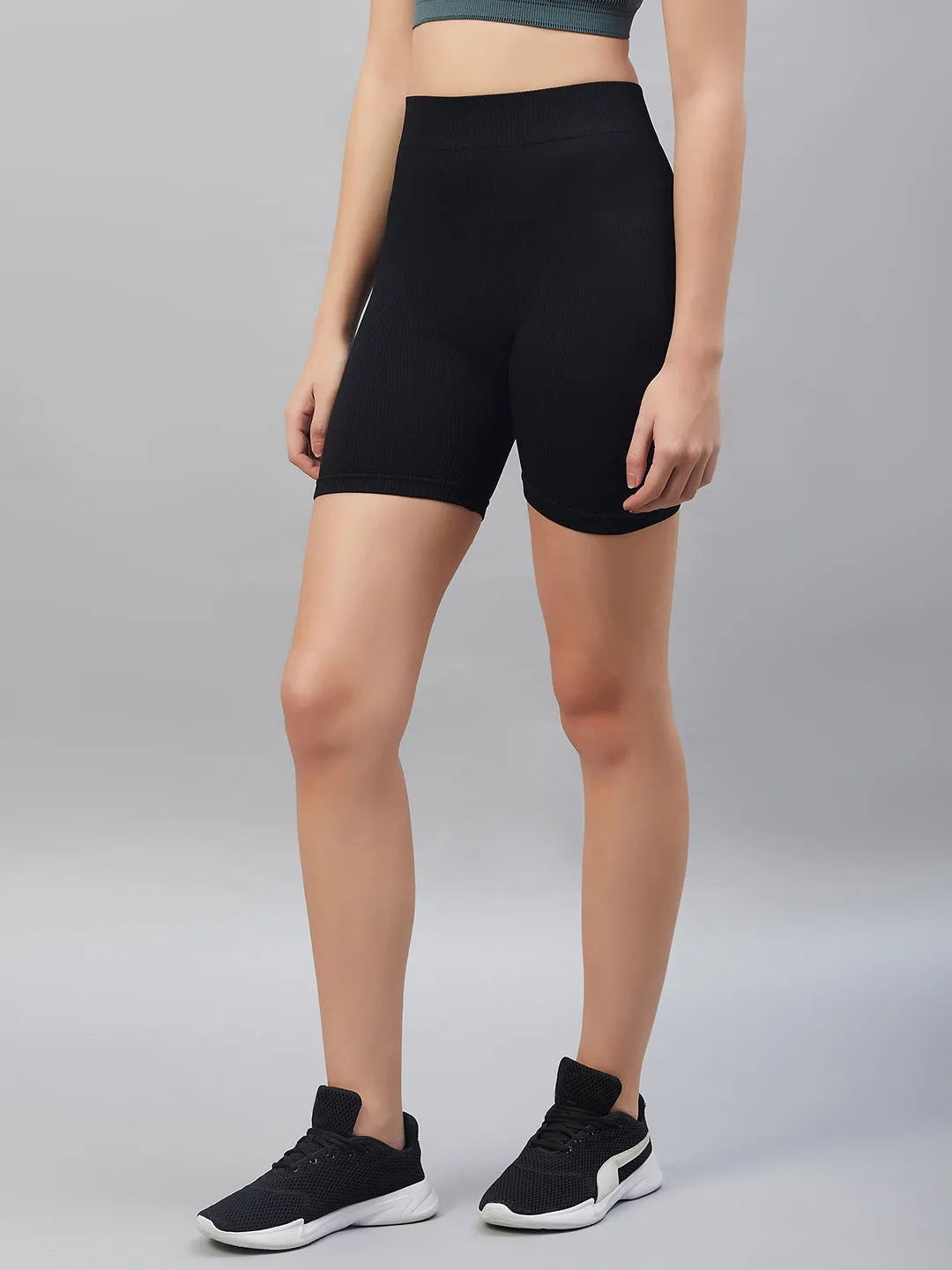 C9 Airwear seamless Women Rib Active Shorts - Black