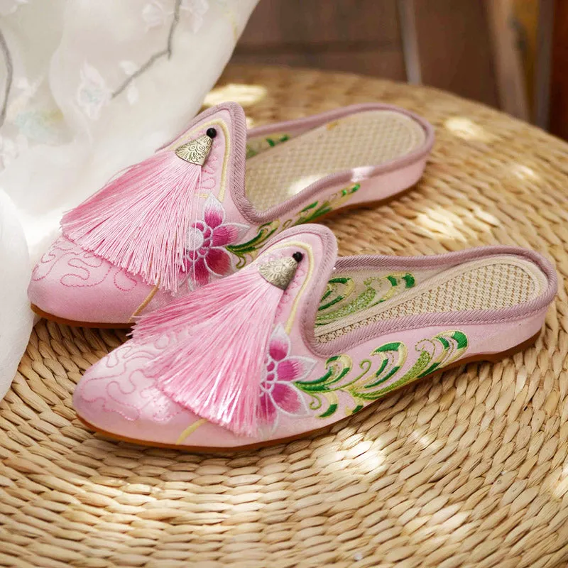 Chinese Style Pink Embroidered Shoes Slippers for Women