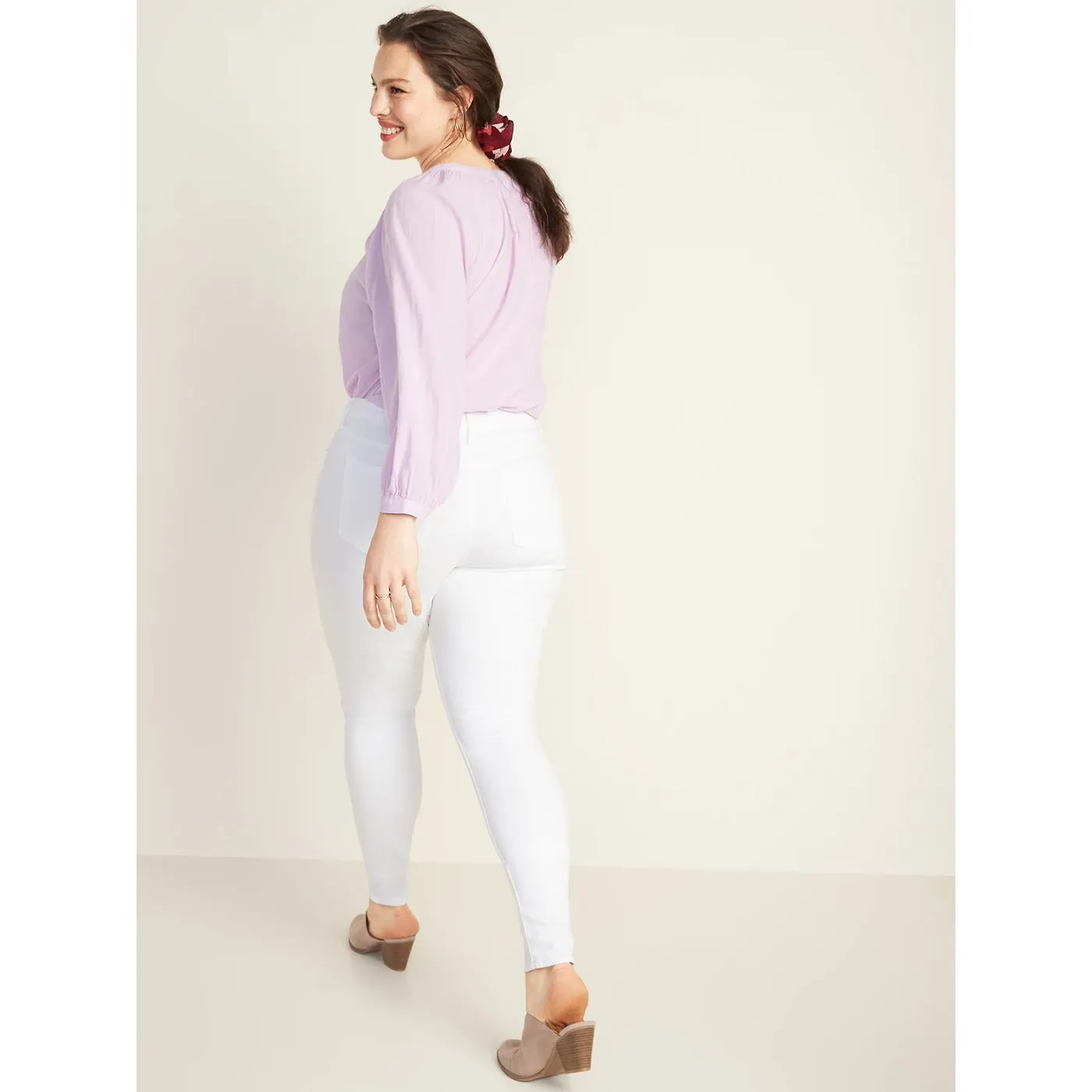 ON White Super Skinny Mid Rise Jeans