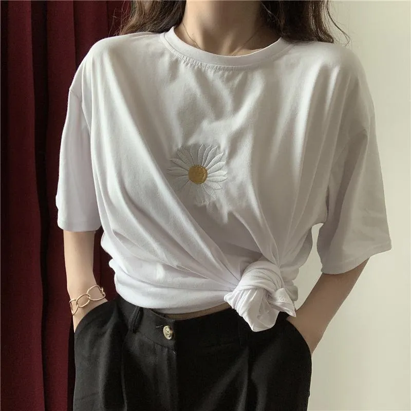 Plus Chamomile Loose Fit Pure Cotton Chic Short Sleeve Tee