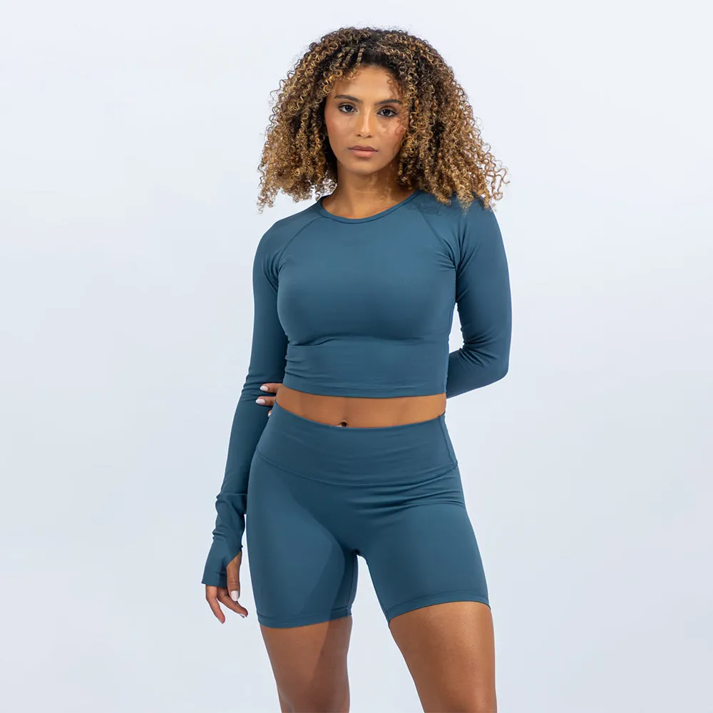 Quwati Women Power Long Sleeve Crop Top