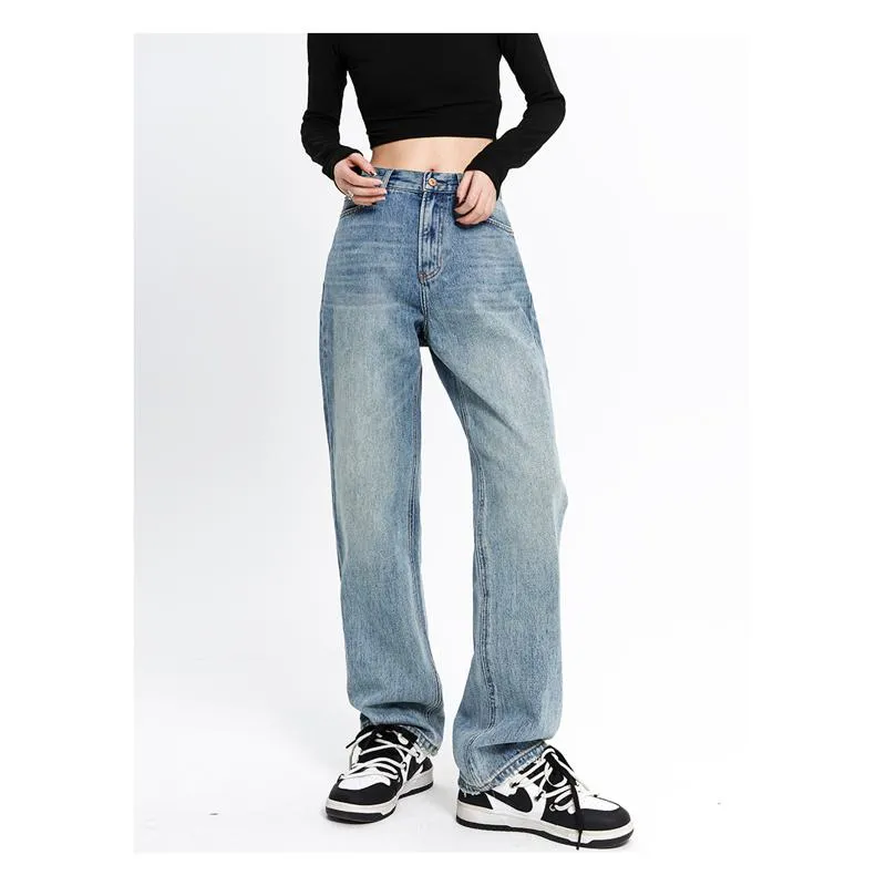 Slimming Little Rabbit Loose-Fit Straight High-Waisted Embroidery Jeans