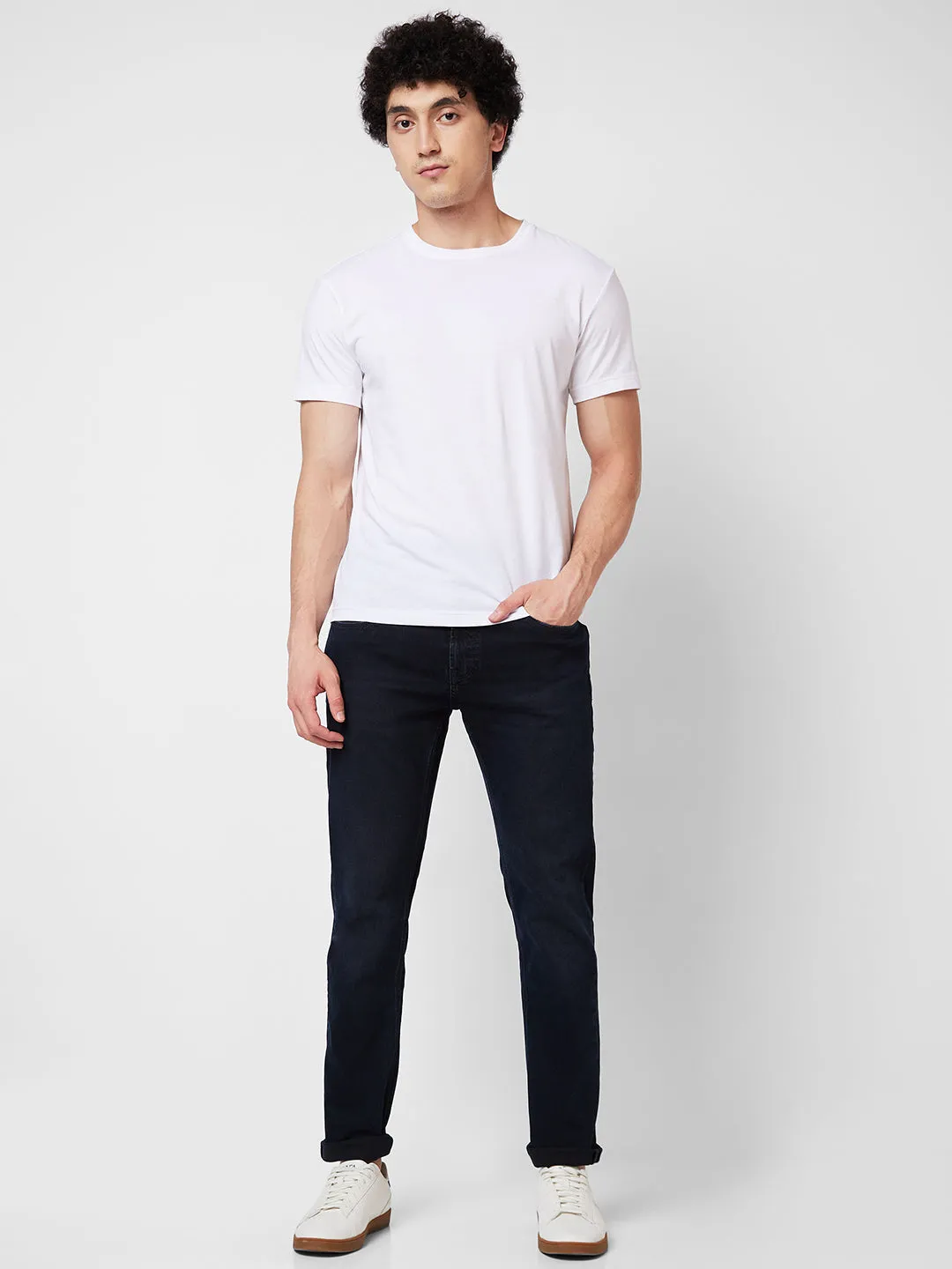 Spykar Low Rise Slim Fit Black Jeans For Men